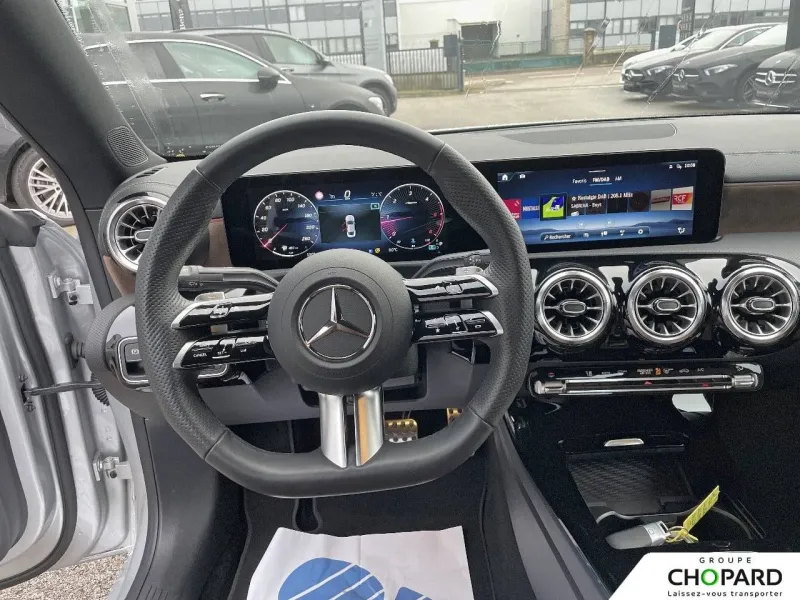 Image secondaire du véhicule 3