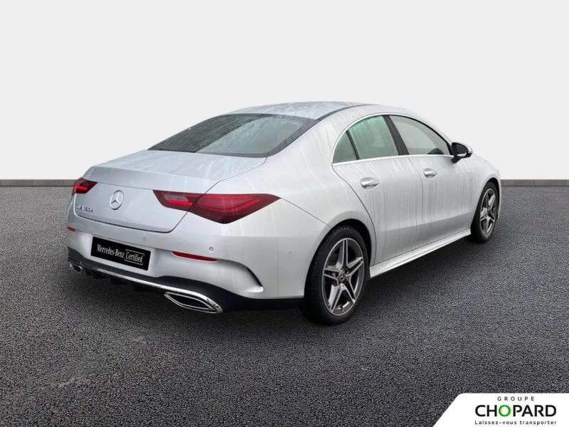 Image secondaire du véhicule 4