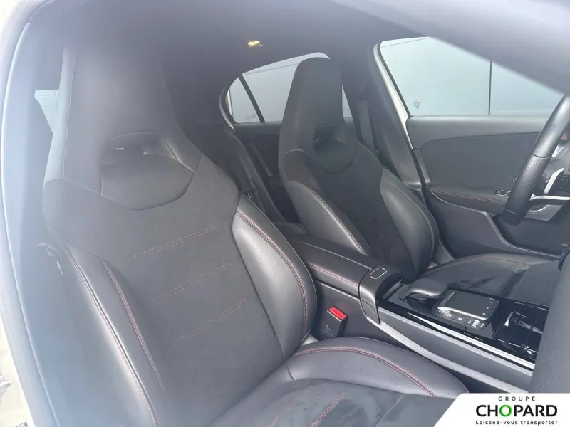 Image secondaire du véhicule 14