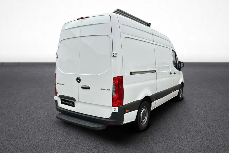 Image secondaire du véhicule 7