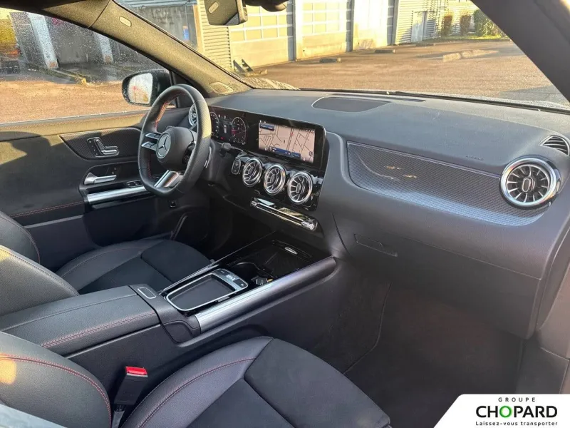 Image secondaire du véhicule 14