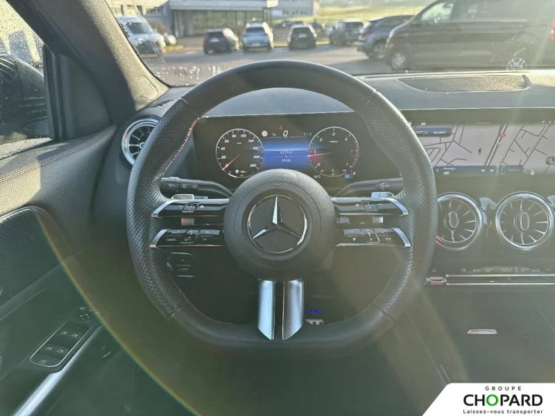 Image secondaire du véhicule 17