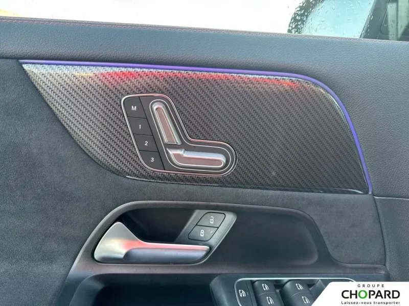 Image secondaire du véhicule 22