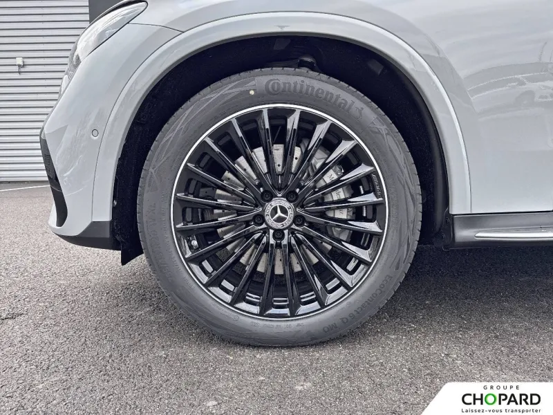 Image secondaire du véhicule 24