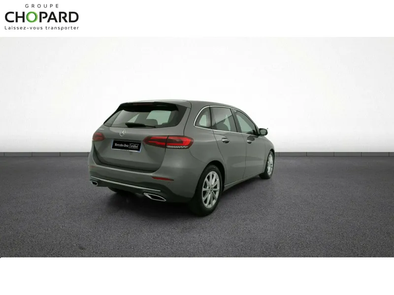 Image secondaire du véhicule 9