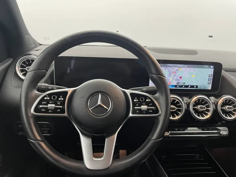 Image secondaire du véhicule 23