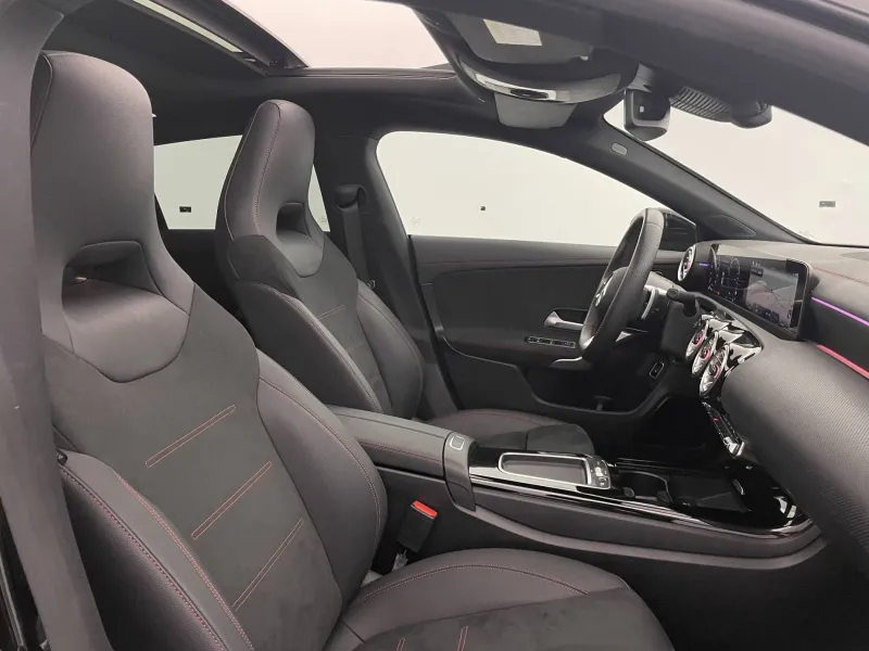 Image secondaire du véhicule 28