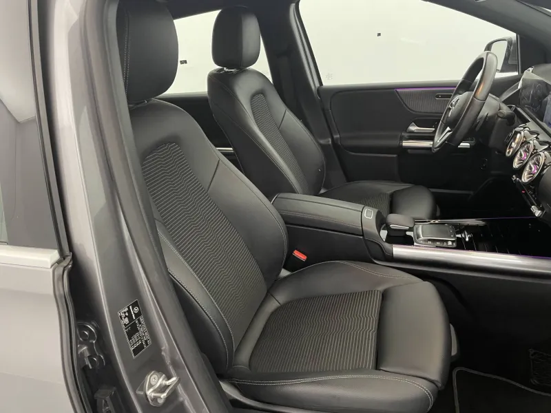 Image secondaire du véhicule 27