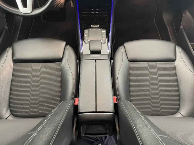 Image secondaire du véhicule 29