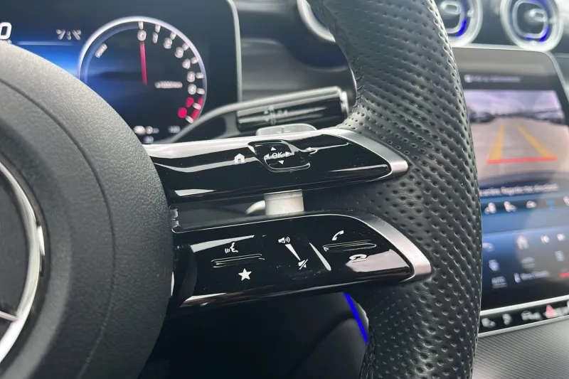 Image secondaire du véhicule 23