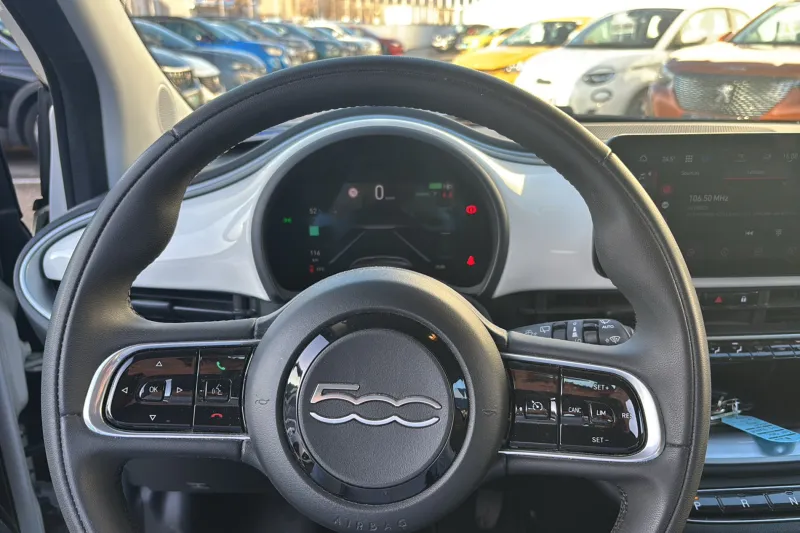 Image secondaire du véhicule 18