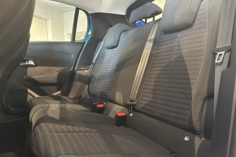 Image secondaire du véhicule 10