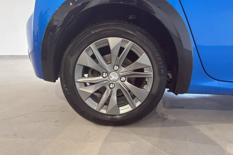 Image secondaire du véhicule 16