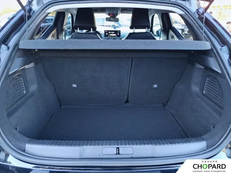 Image secondaire du véhicule 9