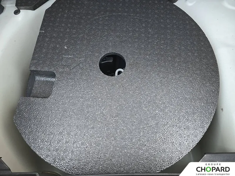 Image secondaire du véhicule 30