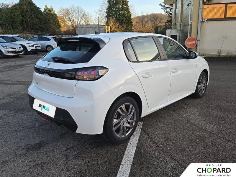 Image secondaire du véhicule 32