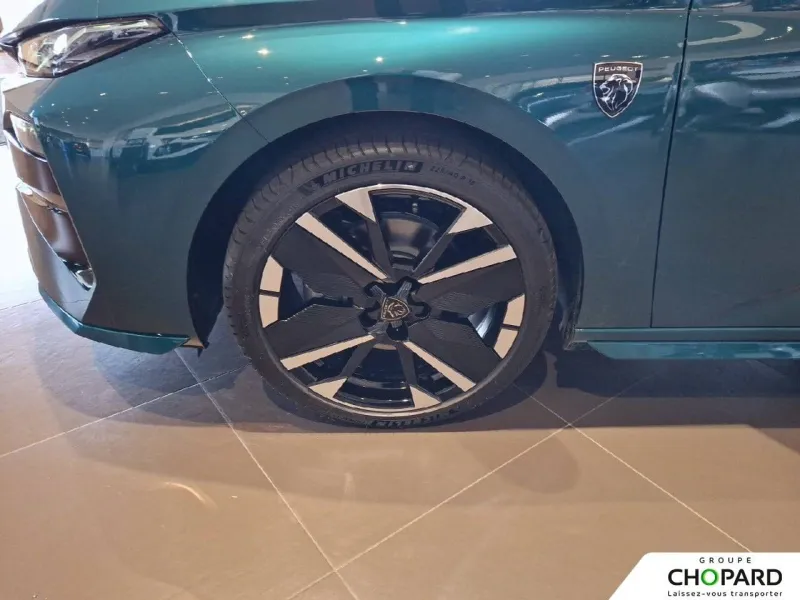 Image secondaire du véhicule 13