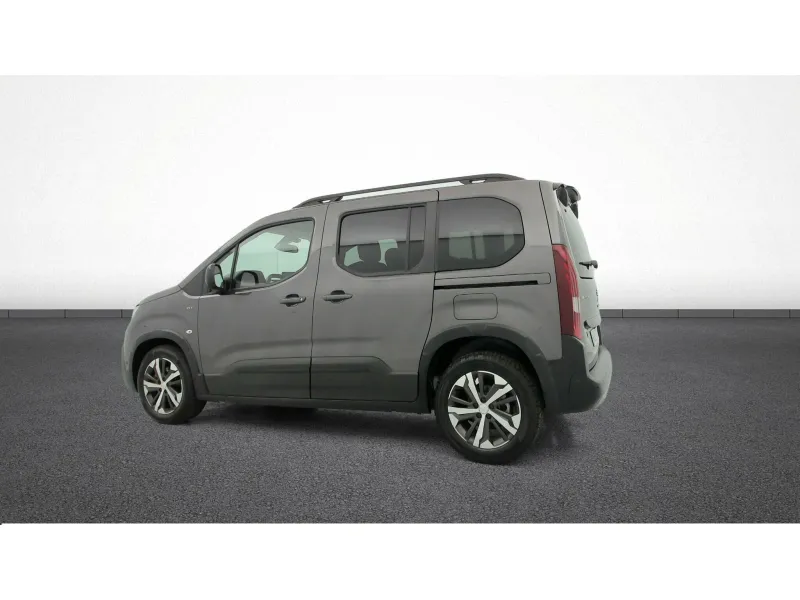 Image secondaire du véhicule 6