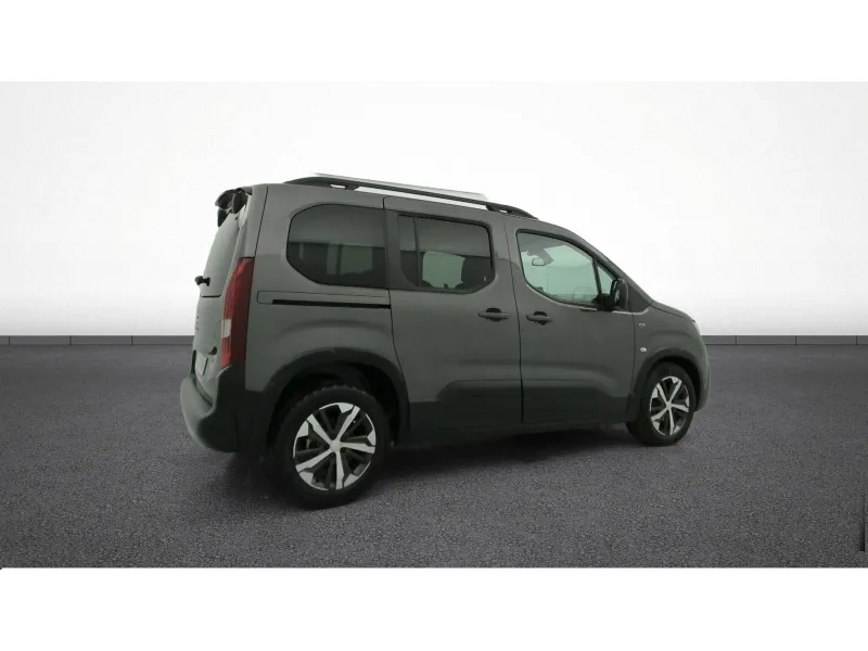 Image secondaire du véhicule 10