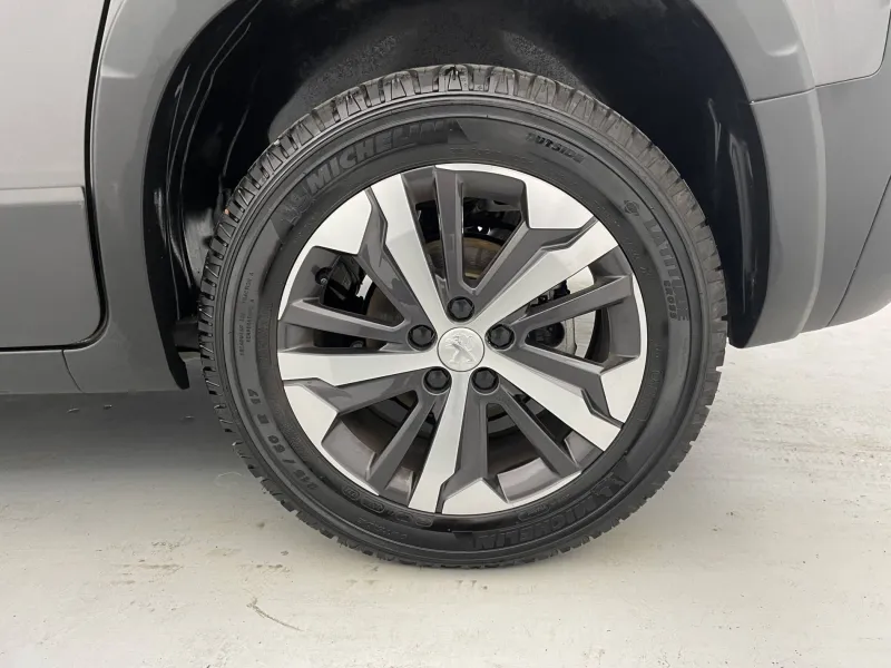 Image secondaire du véhicule 17