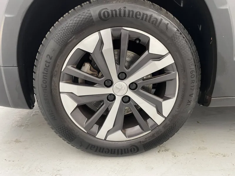 Image secondaire du véhicule 18