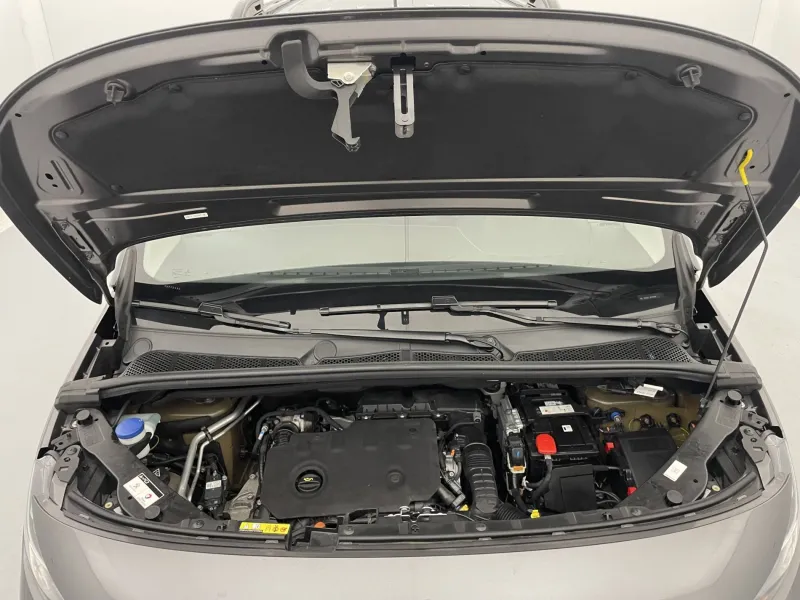 Image secondaire du véhicule 22