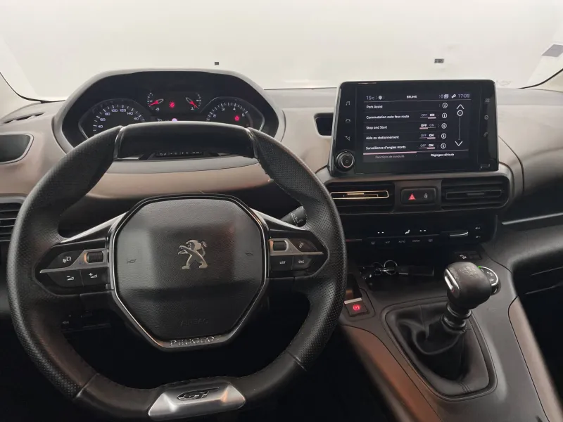 Image secondaire du véhicule 23