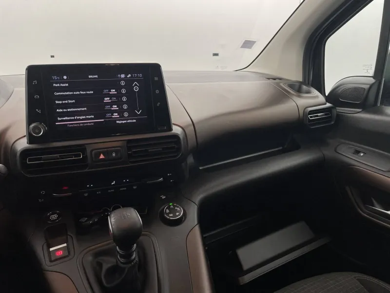 Image secondaire du véhicule 30