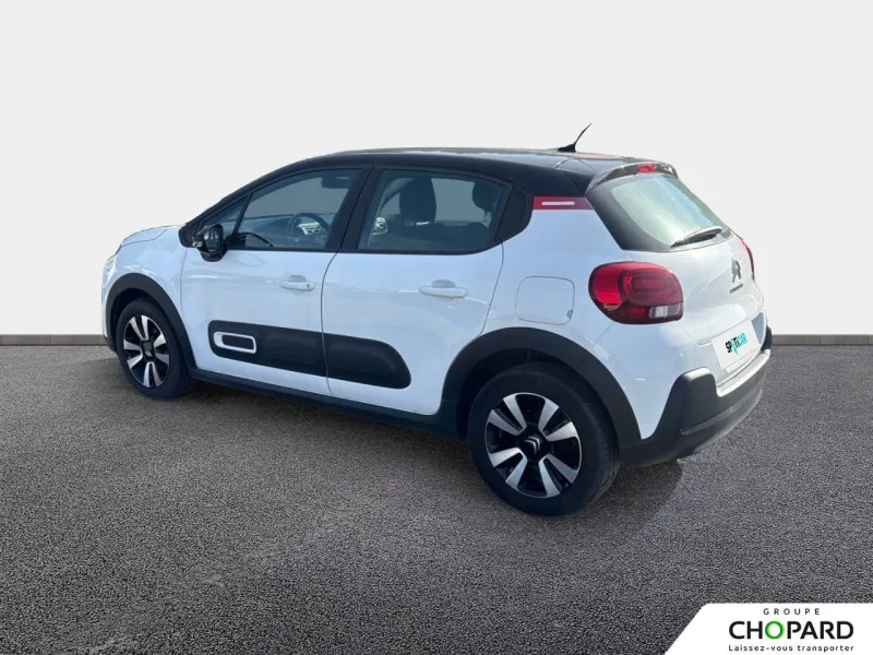 Image secondaire du véhicule 10