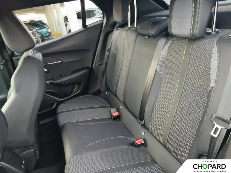 Image secondaire du véhicule 19