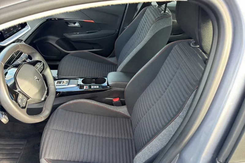 Image secondaire du véhicule 11