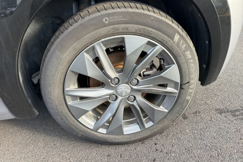 Image secondaire du véhicule 14