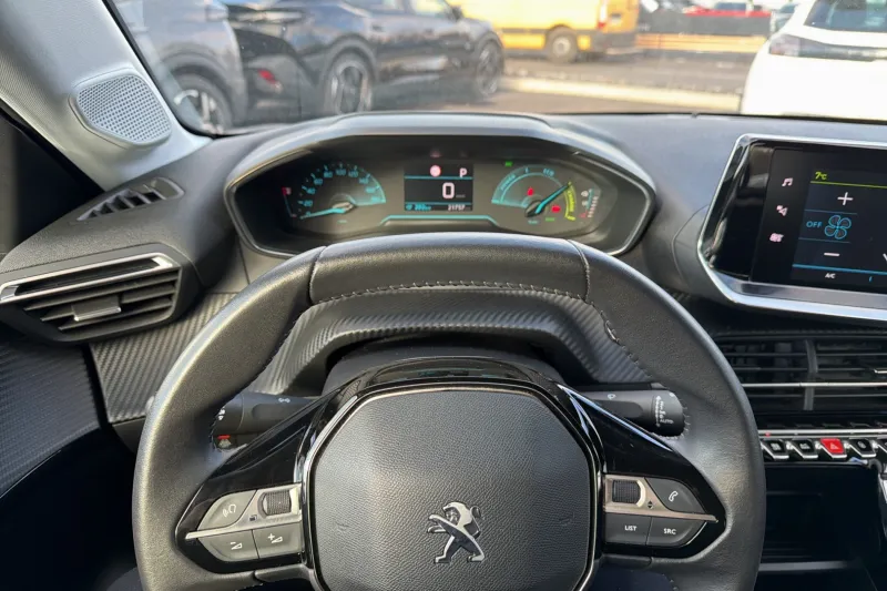 Image secondaire du véhicule 18