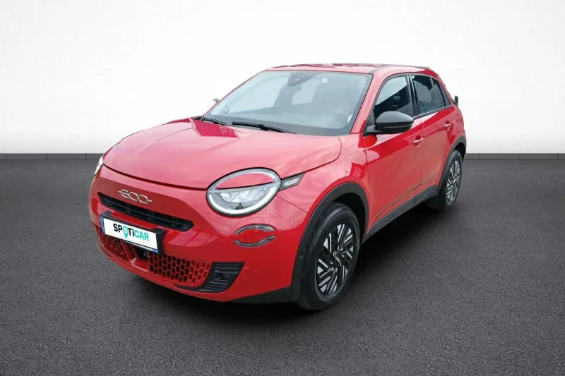 Fiat-600-600 1.2 Hybrid 100ch DCT6 Fiat-600-d'occasion chez Peugeot Orange