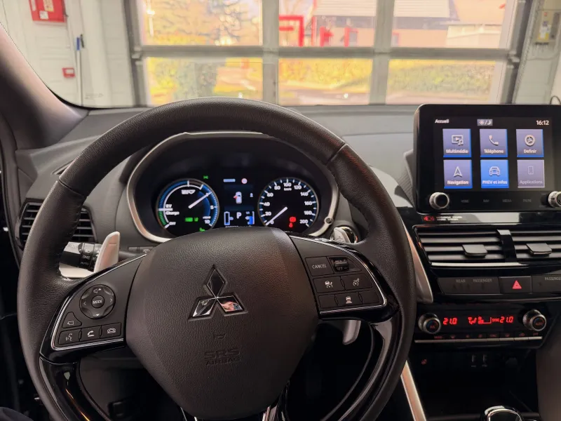 Image secondaire du véhicule 10