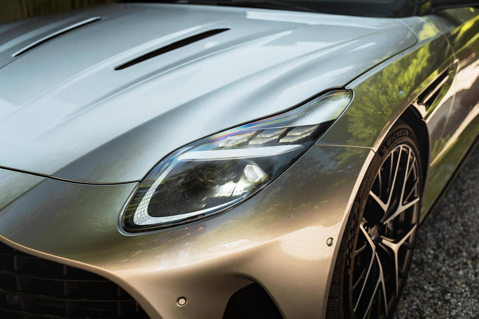 DB12 DB12 Coup&eacute; 680cv &mdash; 2