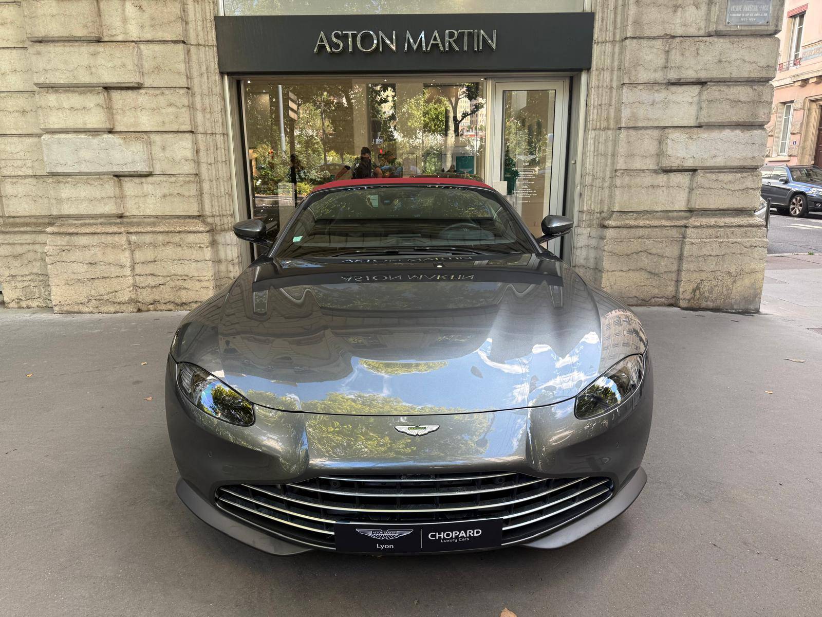 VANTAGE ROADSTER Vantage Roadster 4.0 Biturbo V8 510 ch BVA8 &mdash; 5