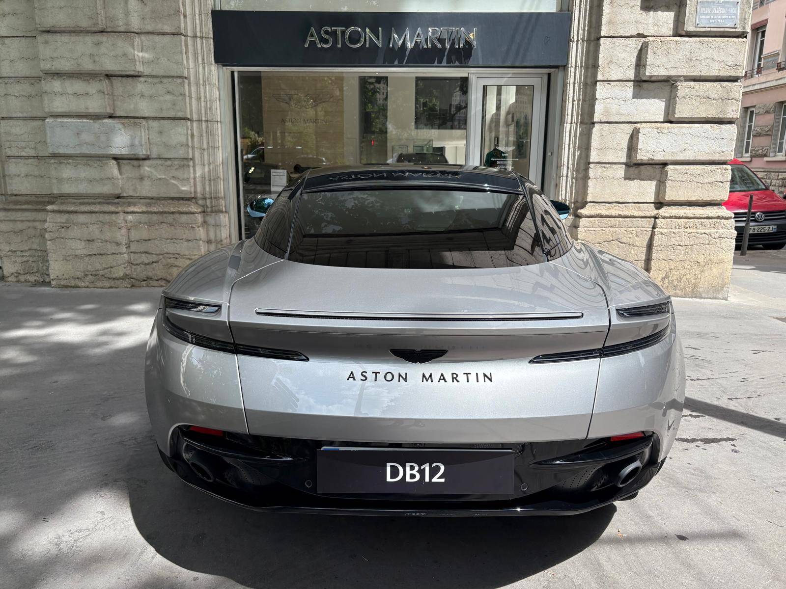 DB12 DB12 Coup&eacute; 680cv &mdash; 7