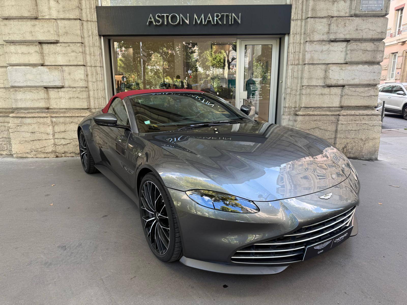 VANTAGE ROADSTER Vantage Roadster 4.0 Biturbo V8 510 ch BVA8 &mdash; 6