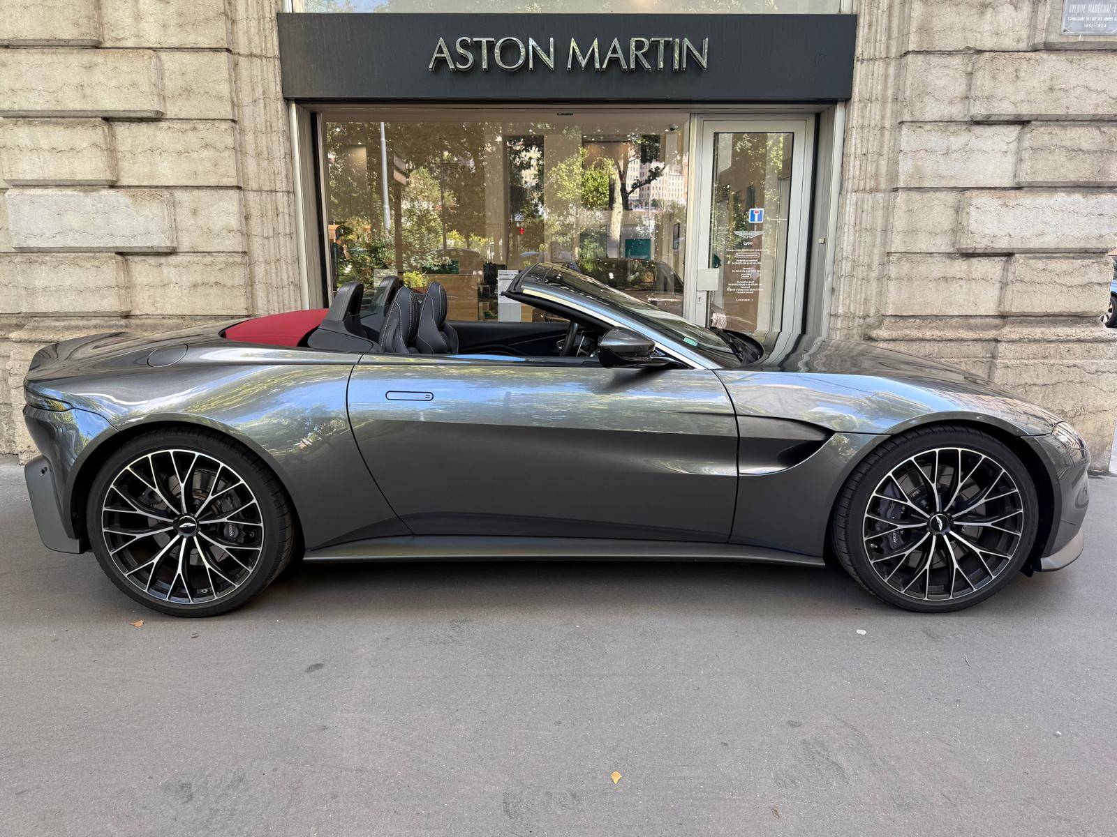 VANTAGE ROADSTER Vantage Roadster 4.0 Biturbo V8 510 ch BVA8 &mdash; 9
