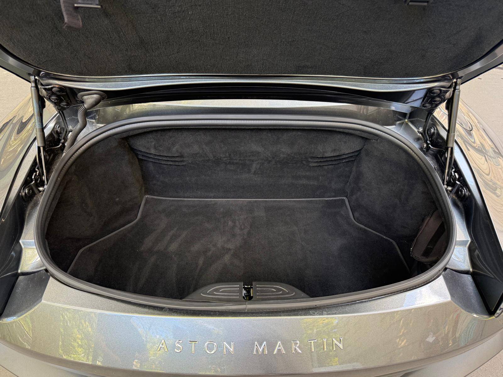 VANTAGE ROADSTER Vantage Roadster 4.0 Biturbo V8 510 ch BVA8 &mdash; 16