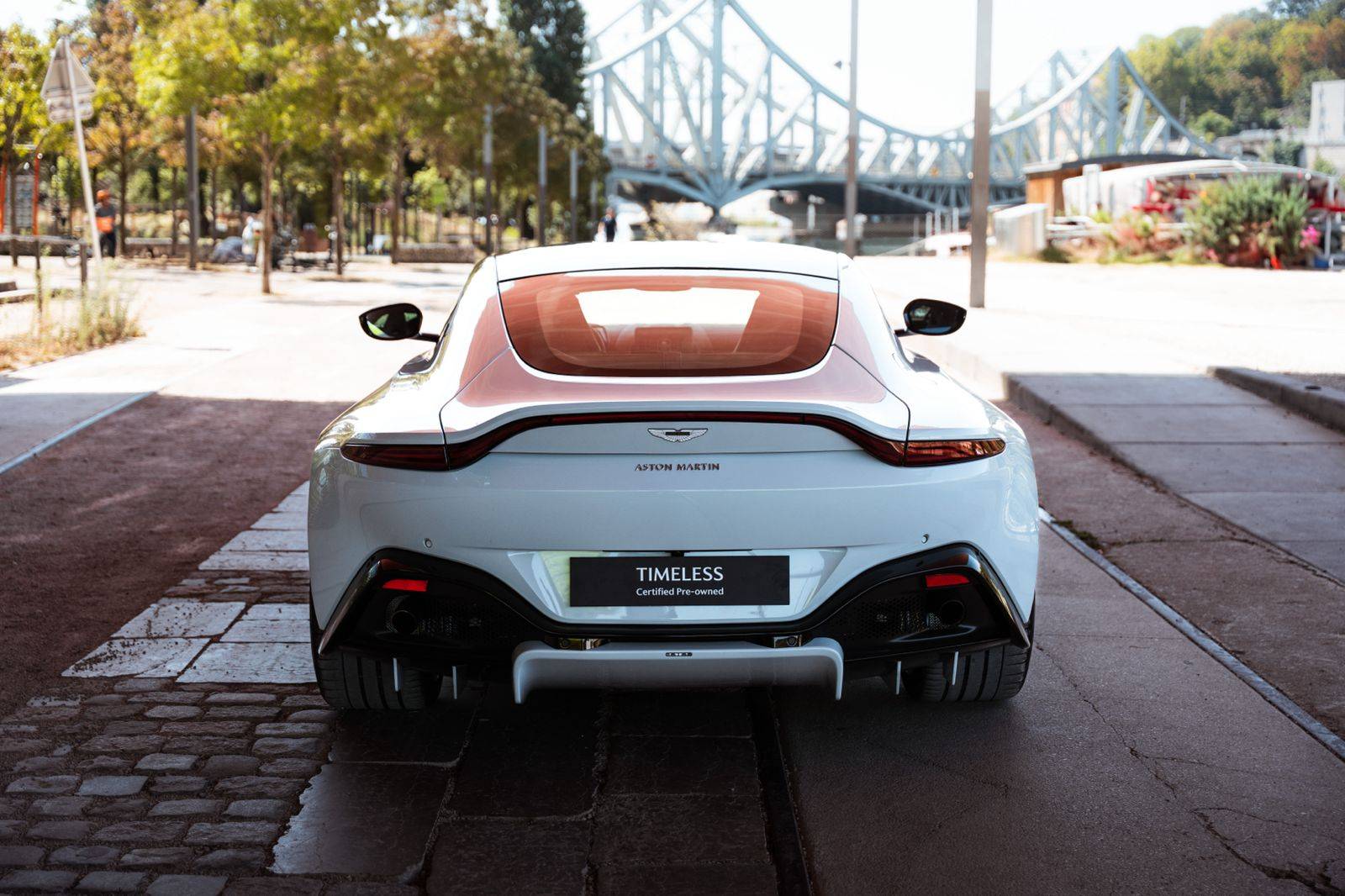 VANTAGE Vantage Coup&eacute;  V8 510 ch BVA8 &mdash; 3