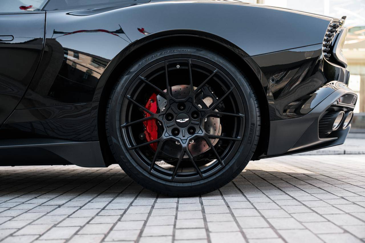 VANQUISH Vanquish Coup&eacute; V12 Bi-Turbo 835ch &mdash; 4