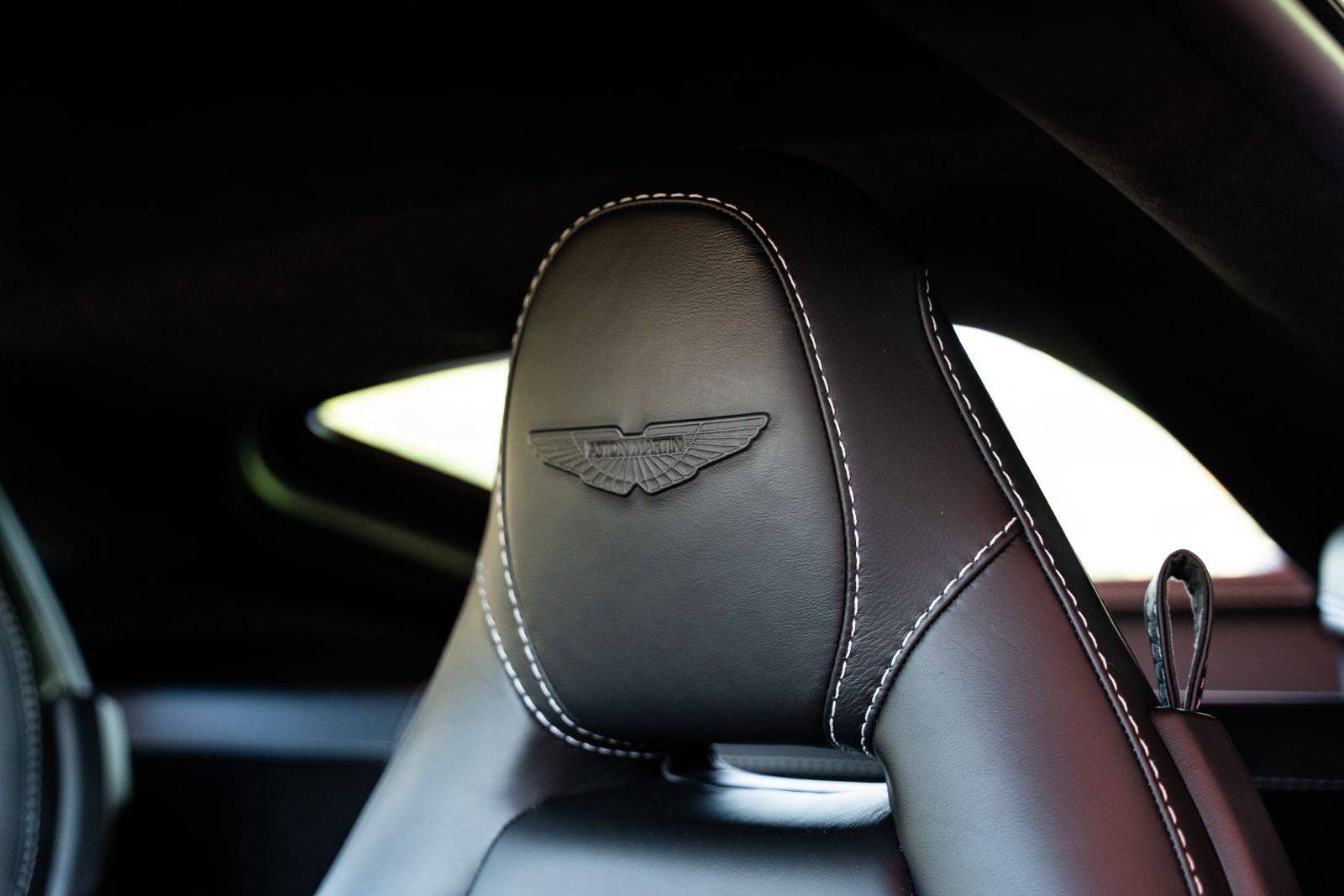 VANTAGE Vantage Coup&eacute;  V8 510 ch BVA8 &mdash; 19