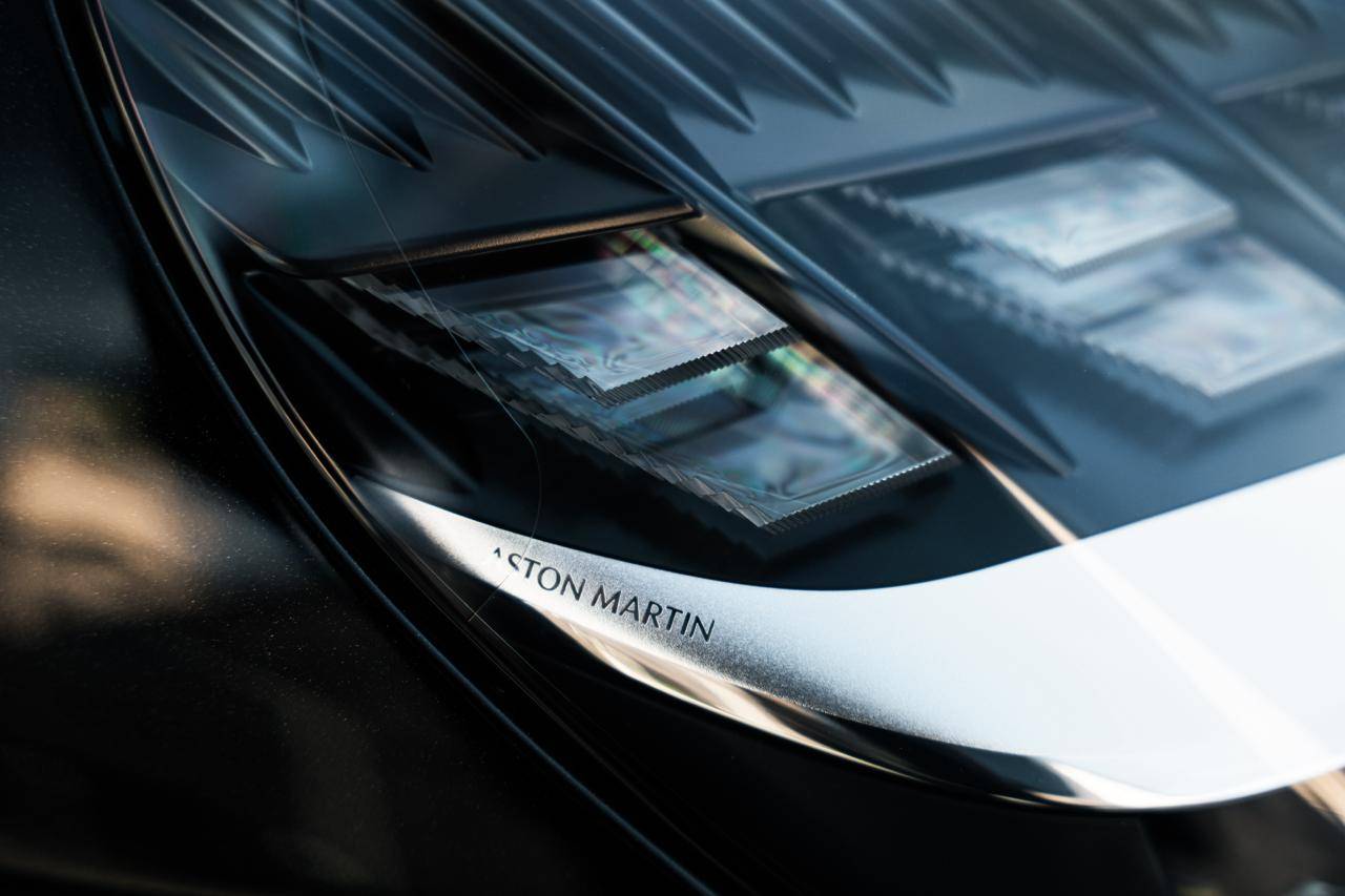 VANQUISH Vanquish Coup&eacute; V12 Bi-Turbo 835ch &mdash; 12