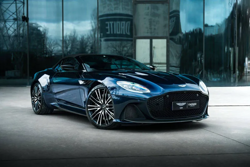 Aston Martin-DBS VOLANTE-d'occasion chez Aston Martin Lyon