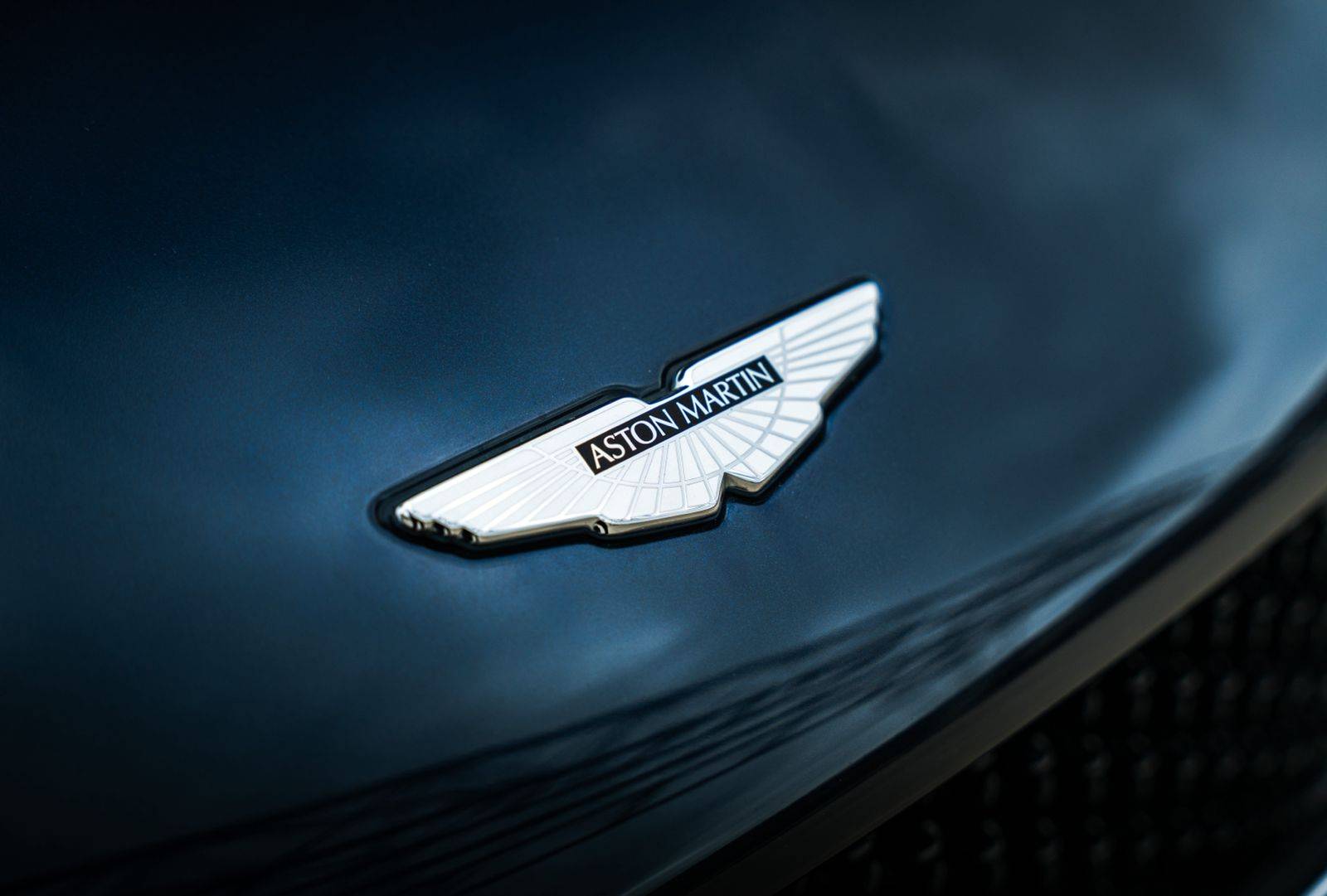 DBS VOLANTE DBS Superleggera Volante 5,2 Biturbo V12 &mdash; 7