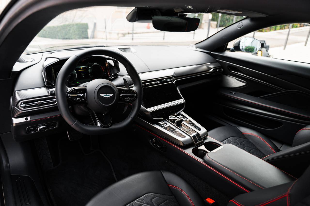 VANQUISH Vanquish Coup&eacute; V12 Bi-Turbo 835ch &mdash; 18