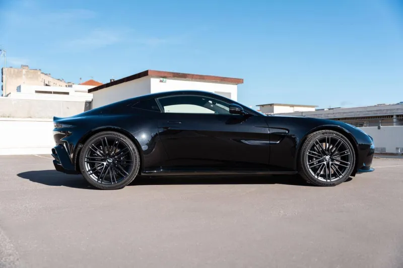 Image secondaire du véhicule 10