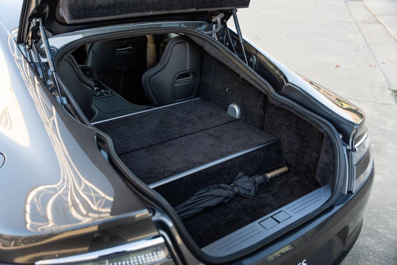 RAPIDE Rapide S 6.0 V12 Touchtronic 3 &mdash; 10